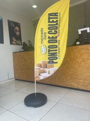 Wind Banner (P) Tecido com estrutura e base 65x190cm 4x4  FACA | PENA | VELA | ÂNGULO 